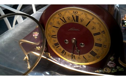 HORLOGE BORDEAUX FLEUR