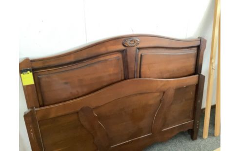 LIT 140X190 STYLE REGENCE (SANS SOMMIER)