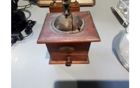 MOULIN A CAFE PEUGEOT