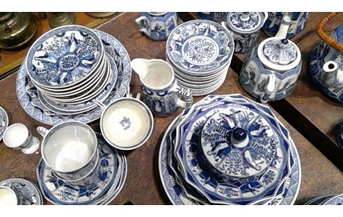 ESSSERVICE ASIATISCH WEISS BLAU