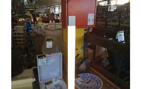 LAMPADAIRE LED