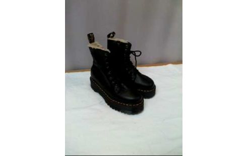 STIEFEL DR.MARTENS JADON DM25637001 GR.38 NEU SCHWRZ.