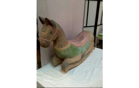 SCHAUKELPFERD HOLZ BEMALT VINTAGE