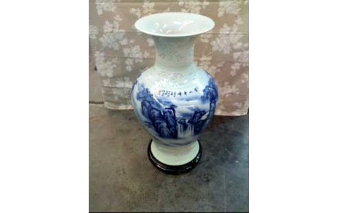 BODENVASE MIT SOCKEL ASIATISCH BLAU GROß
