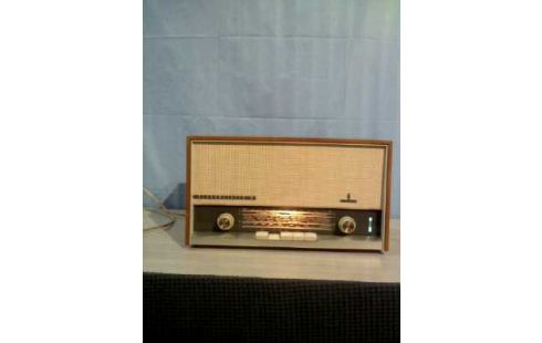 RADIO KLANGMEISTER III <SIEMENS> HOLZOPTIK