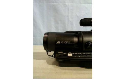 CAMCORDER S-VHS-C NV-MS95 <PANASONIC>