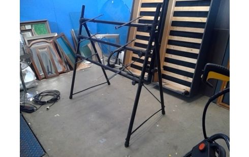 KEYBOARD STAND, MULTI DIXON