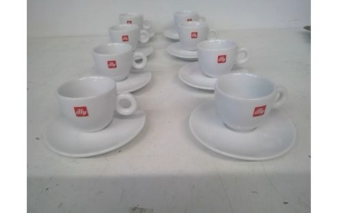 KOFFIEKOPJE ILLY + ONDERBORDJE X8