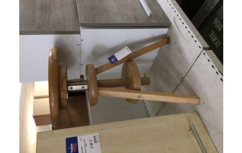 TABOURET REGLABLE PIN