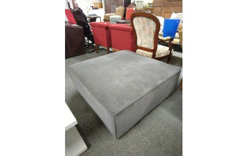 POUF VELOURS COTELE GRIS 105X105