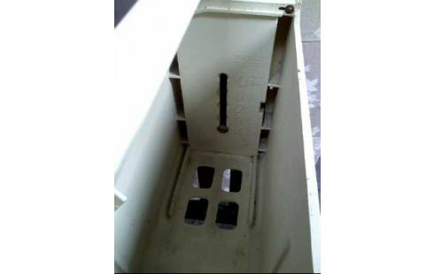 SCHREIBTISCH PLASTIK