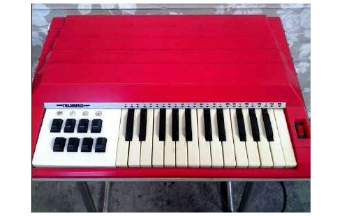 KEYBOARD KINDER NUOVA RUARO ROT/ WEIß