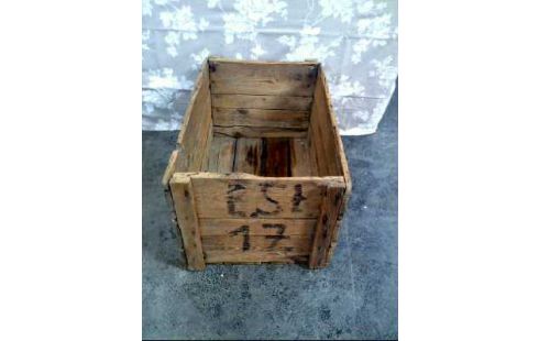 KISTE HOLZ OFFEN ALT "EST-17"