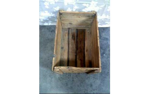 KISTE HOLZ OFFEN ALT "EST-17"