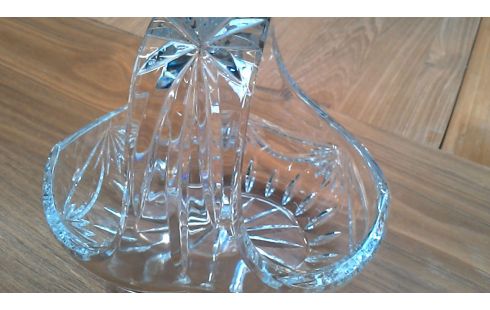 BRIEFABLAGE KRISTALL