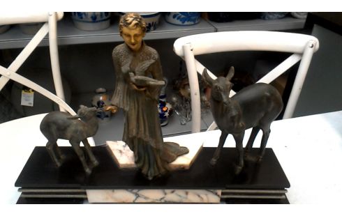 STATUE ART DECO. MARBRE