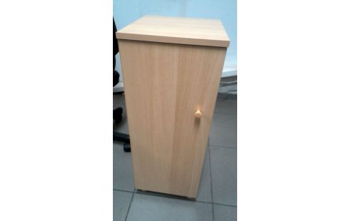 CABECERA LA UNIDAD 1 PUERTA FRESNO LOOK