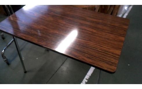 MESA DE COCINA AÑADA