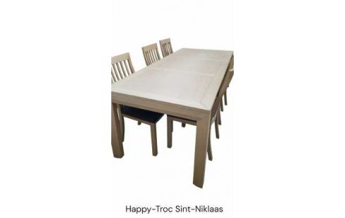MESA DE COMEDOR MACIZO