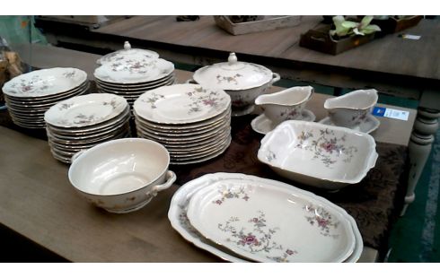 SERVIES HAVILAND 4X12 + ACCESSOIRES