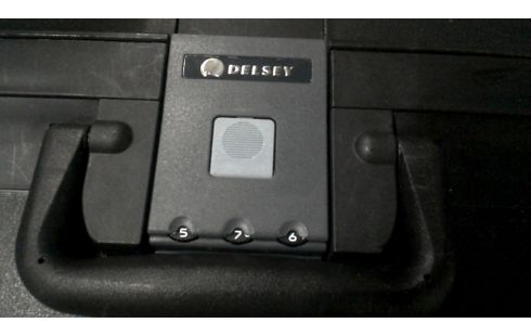 ÜBERSEEKOFFER 1 DELSEY SCHWARZ PVC