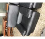 FAUTEUIL LOOK CUIR NOIR