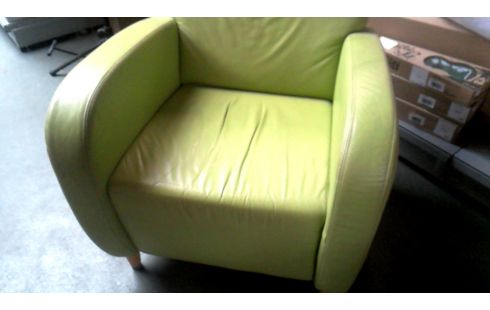 SILLÓN DE CUERO CLUB VERDE CUERO