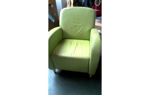 SILLÓN DE CUERO CLUB VERDE CUERO