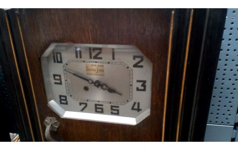 HORLOGE MURAL L UNITE