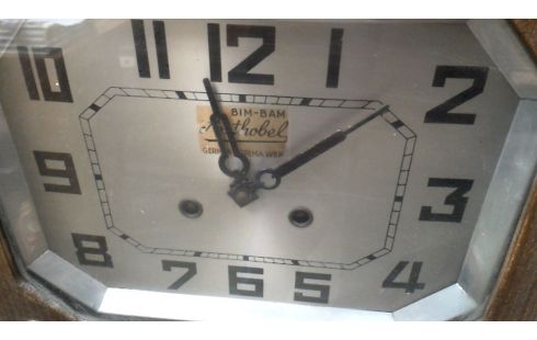 HORLOGE MURAL L UNITE