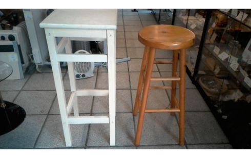 TABOURET DE BAR