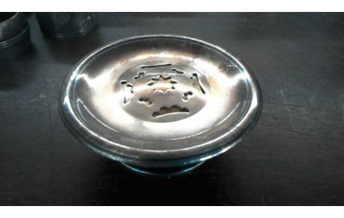 MOLDE DE MANTEQUILLA METAL PLATEADO