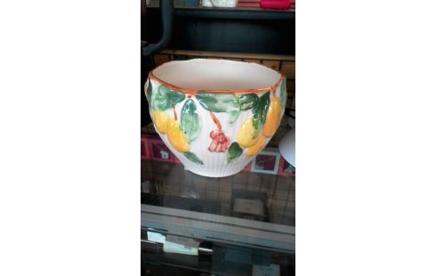 ELEMENTO PARA OCULTAR MACETAS