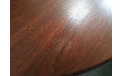 TABLE RONDE TECK AVEC ALLONGE INTERIEURE (STYLE BAUMANN)