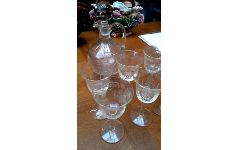 JARRA. MET HIELO BISELADO