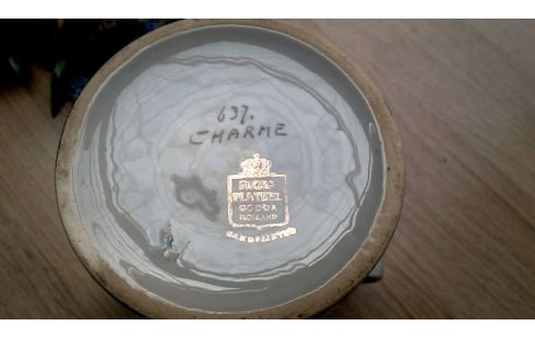 JARRÓN DE PORCELANA