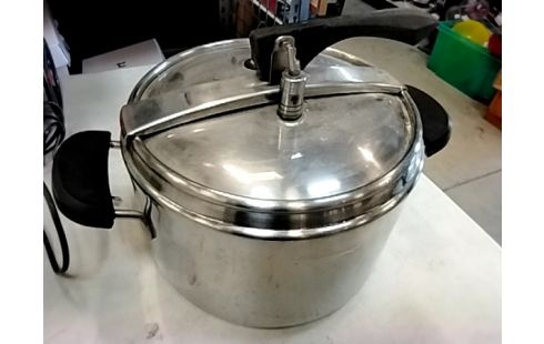 COCOTTE MINUTE LAGOSTINA