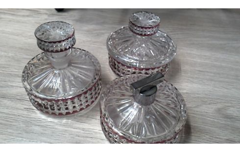 PARFÜMFLAKON SET EIS VON EINER SEITE DURCHSICHTIGER/-ES MET ROSA