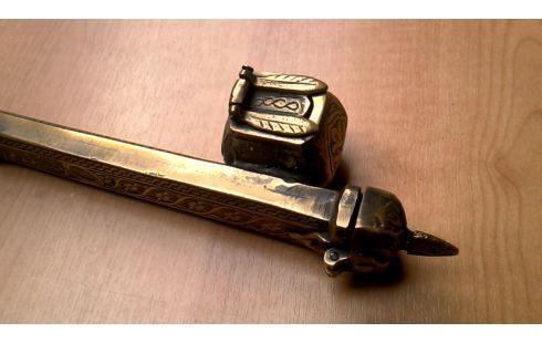 TINTERO ORIENTAL BRONCE