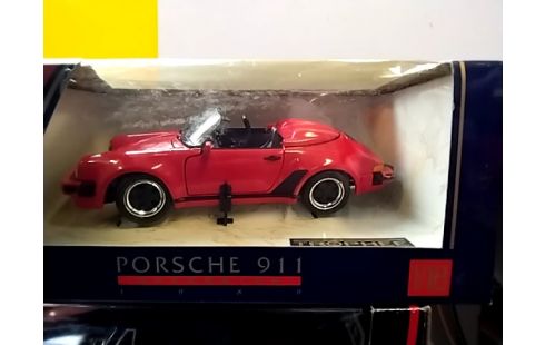 VOITURE DE COLLECTION PORSCHE 911
