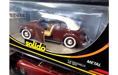 VOITURE COLLECTION V.W COCCINELLE