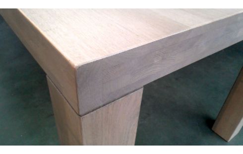 TAFEL EETKAMER MASSIEF EIK