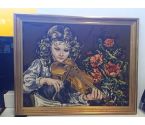 CADRE DORE TAPISSERIE FEMME AU VIOLON