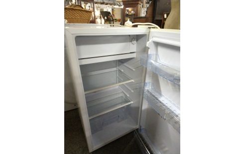 REFRIGERATEUR TABLE TOP HIGHONE