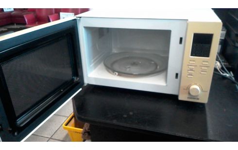 MICRO ONDES ESSENTIEL  COMPLET