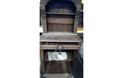 MEUBLE EN CHENE  SCULPTE 1 PORTE