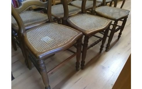 LOT DE 7 CHAISES BOIS CANNEE