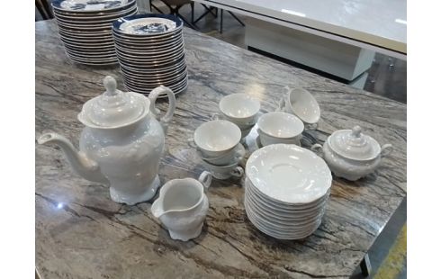 SERVICE A CAFE PORCELAINE