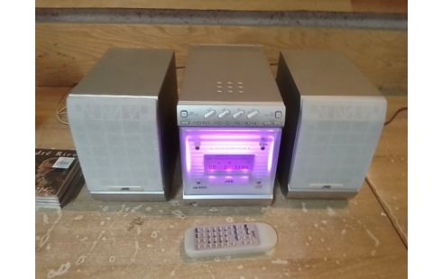 CHAINE HIFI JVC + TÉLÉCOMMANDE