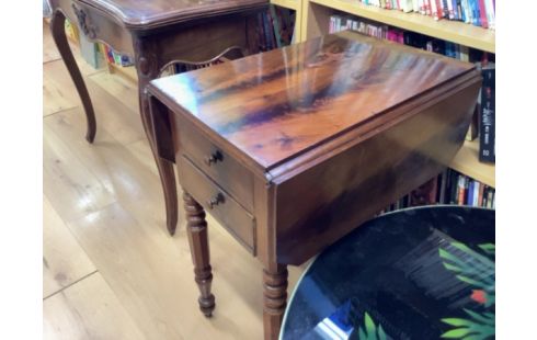 TABLE PM 2 ABATTANTS